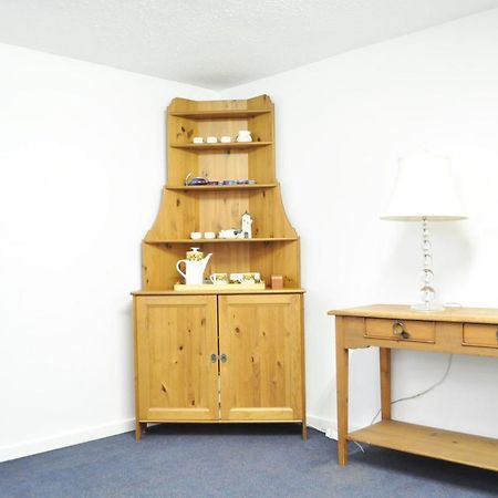 Spacious 2 Bedroom private basement suite in Lynn Canyon North Vancouver Buitenkant foto